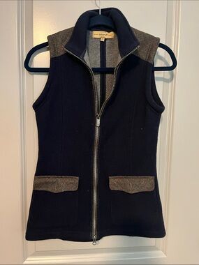 Dubarry  navy sleeveless zip-front vest with tweed trim